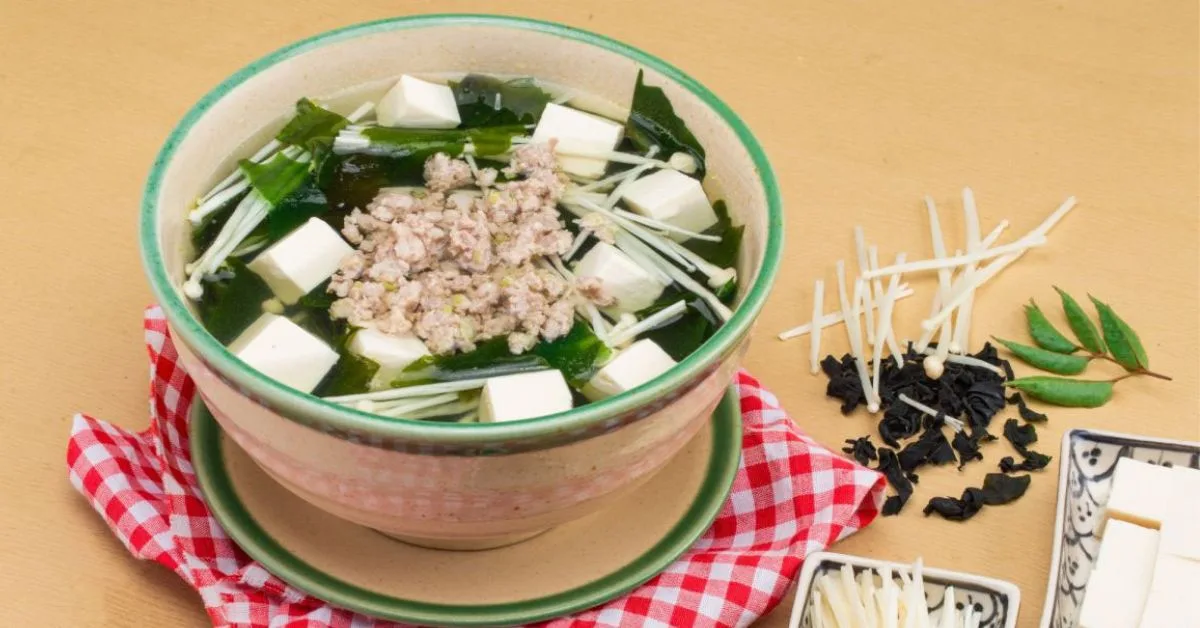 goi-y-cac-mon-an-it-calo-cho-nguoi-giam-can-de-thuc-hien-mnz