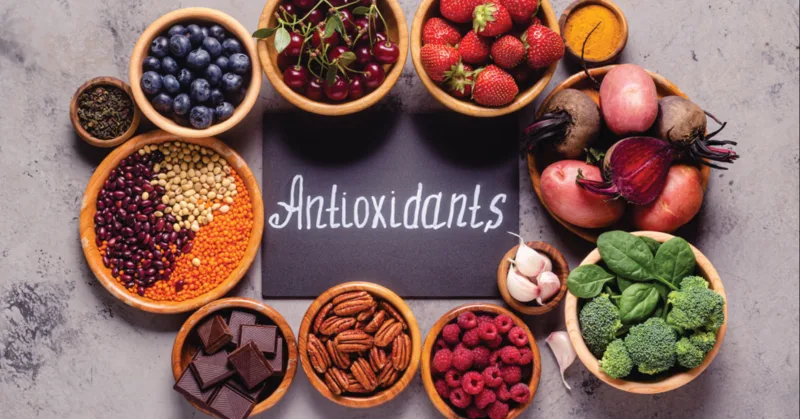 Một chế độ ăn nhiều màu sắc cung cấp nhiều vitamin, carotenoid và hợp chất thực vật có hoạt tính sinh học